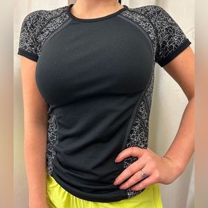 Black Athleta Top!!